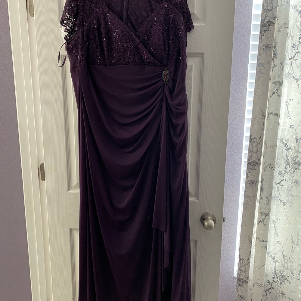 Mother of Bride/Groom gown